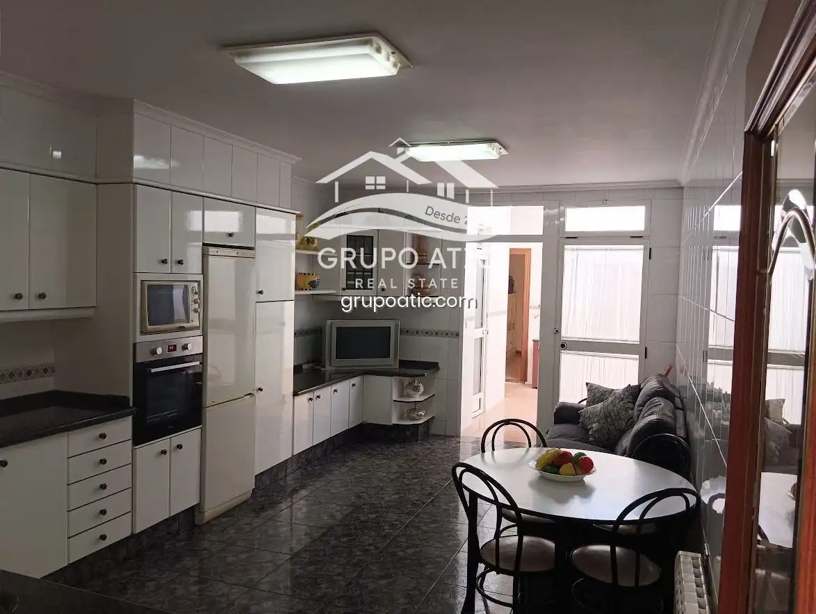 Küche von Haus oder Chalet zum Verkauf in Vila-real mit Heizung und Terrasse