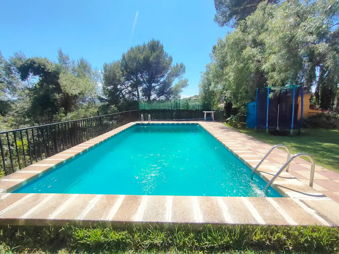 Swimming pool of Houses for sale in Godelleta  with Air Conditioner, Private garden and Terrace