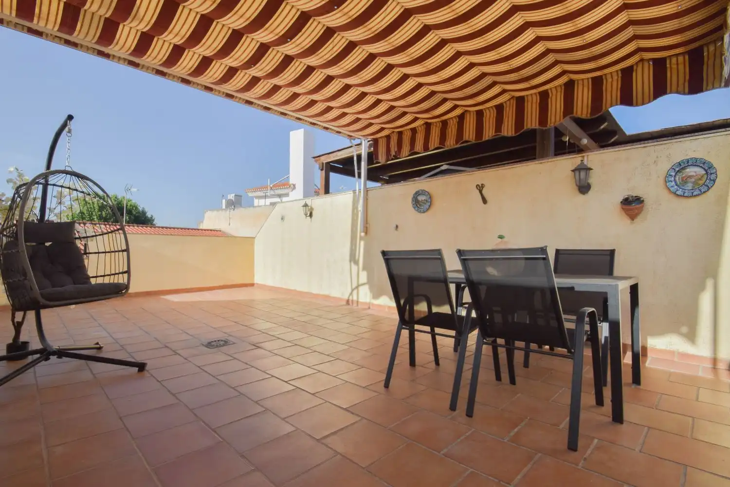 Terraza de Dúplex en venta en Cúllar Vega con Terraza, Trastero y Amueblado