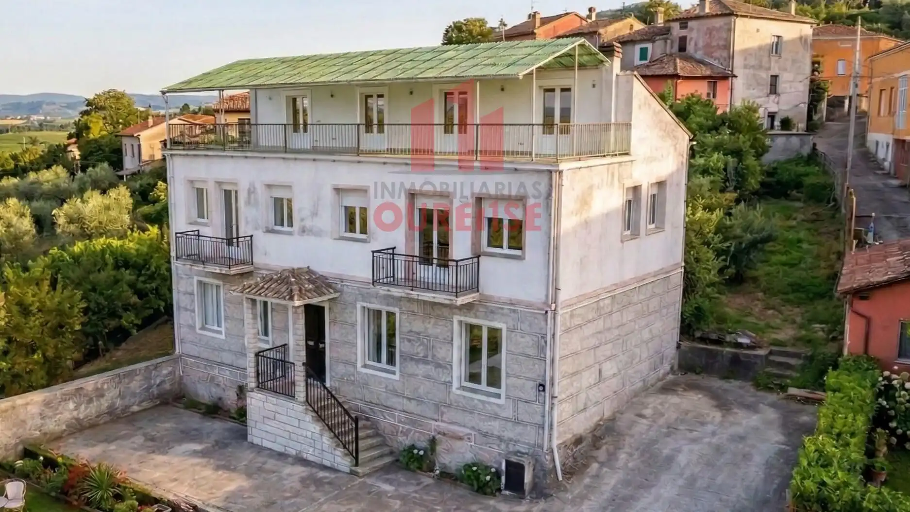 Exterior view of Building for sale in Ourense Capital 