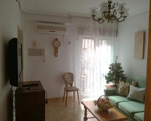 Sala d'estar de Pis en venda en  Sevilla Capital amb Aire condicionat, Jardí privat i Forn
