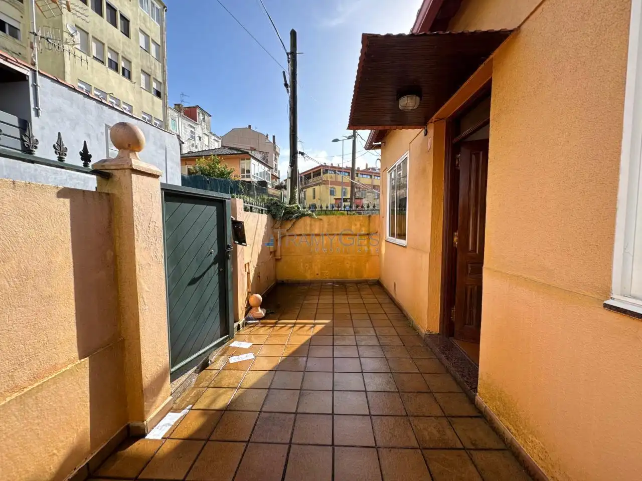 Vista exterior de Casa o chalet en venta en Vigo  con Calefacción, Jardín privado y Trastero