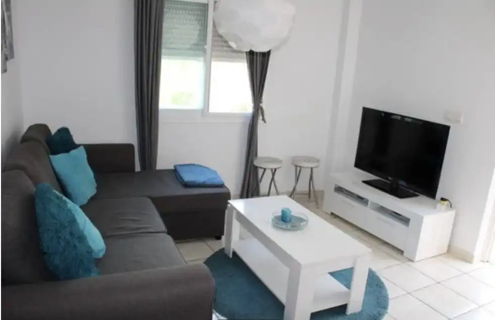 Casa o xalet de lloguer a Avenida los Pinos, Velilla - Velilla Taramay
