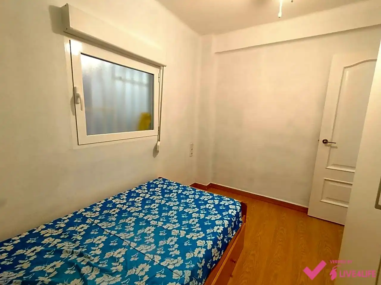 Flat for rent in De Cavite, La Malva-rosa