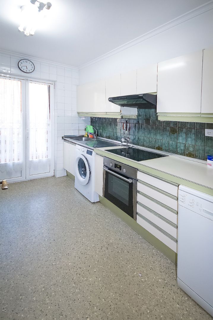 Kitchen of Flat for sale in Legorreta  with Storage room, Furnished and Balcony