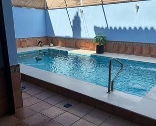 Piscina de Casa o xalet en venda en Utrera amb Aire condicionat, Terrassa i Piscina