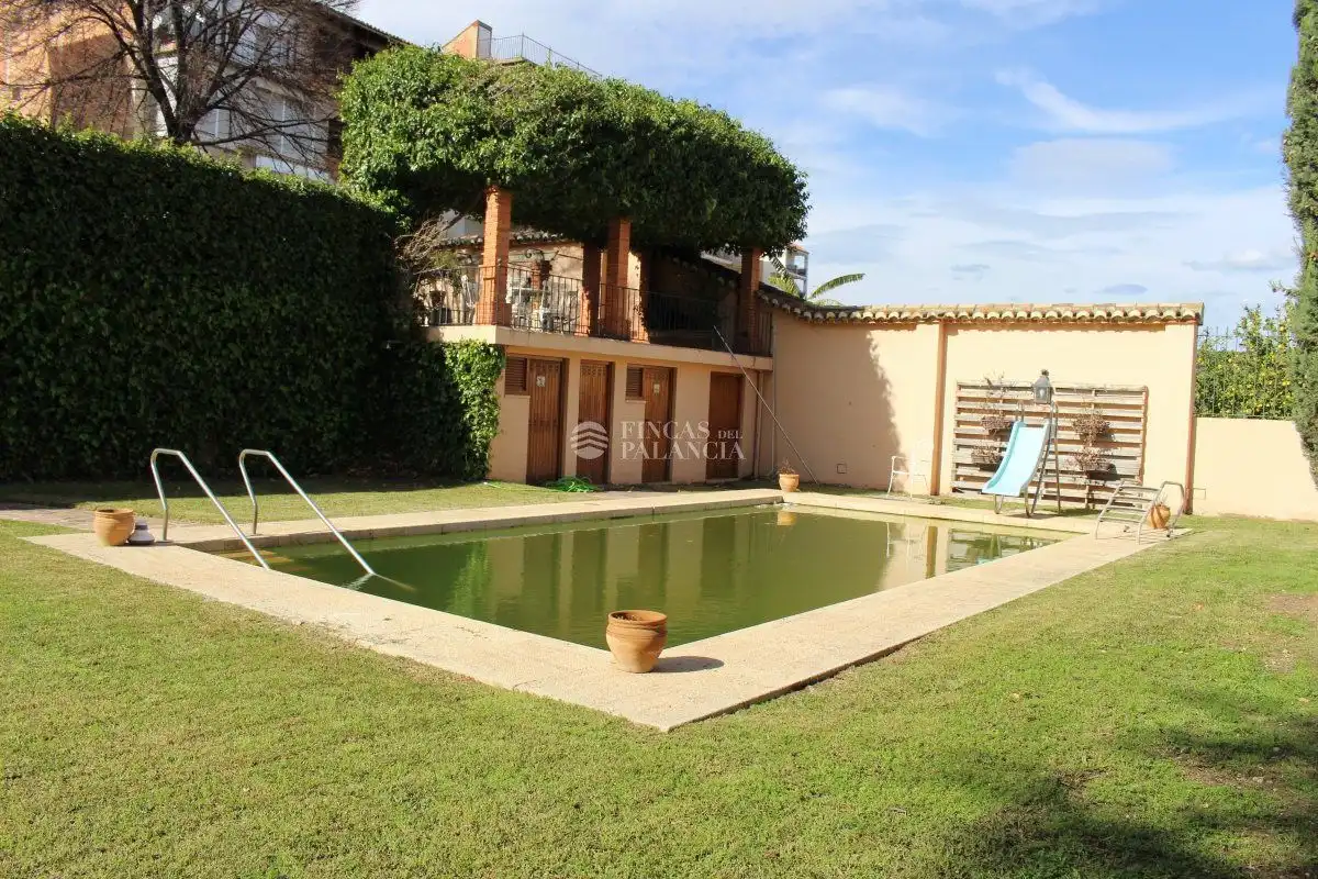 Jardí de Casa o xalet en venda en Segorbe amb Calefacció, Jardí privat i Terrassa