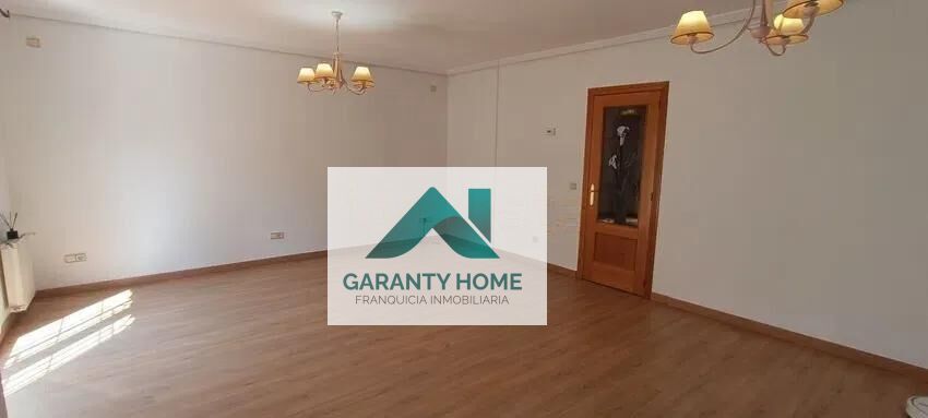 Casa o xalet en venda en Getafe amb Aire condicionat, Calefacció i Jardí privat