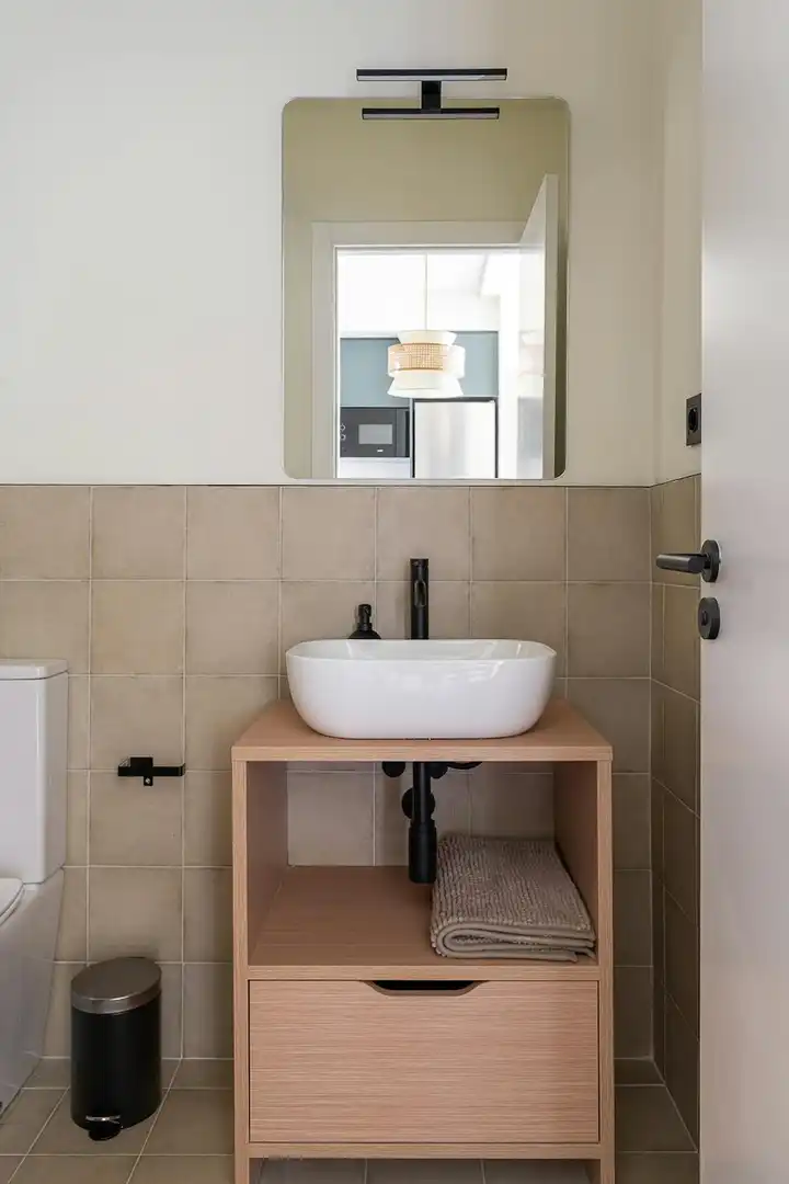 Baño de Piso de alquiler en Barcelona con Aire acondicionado, Calefacción y Amueblado
