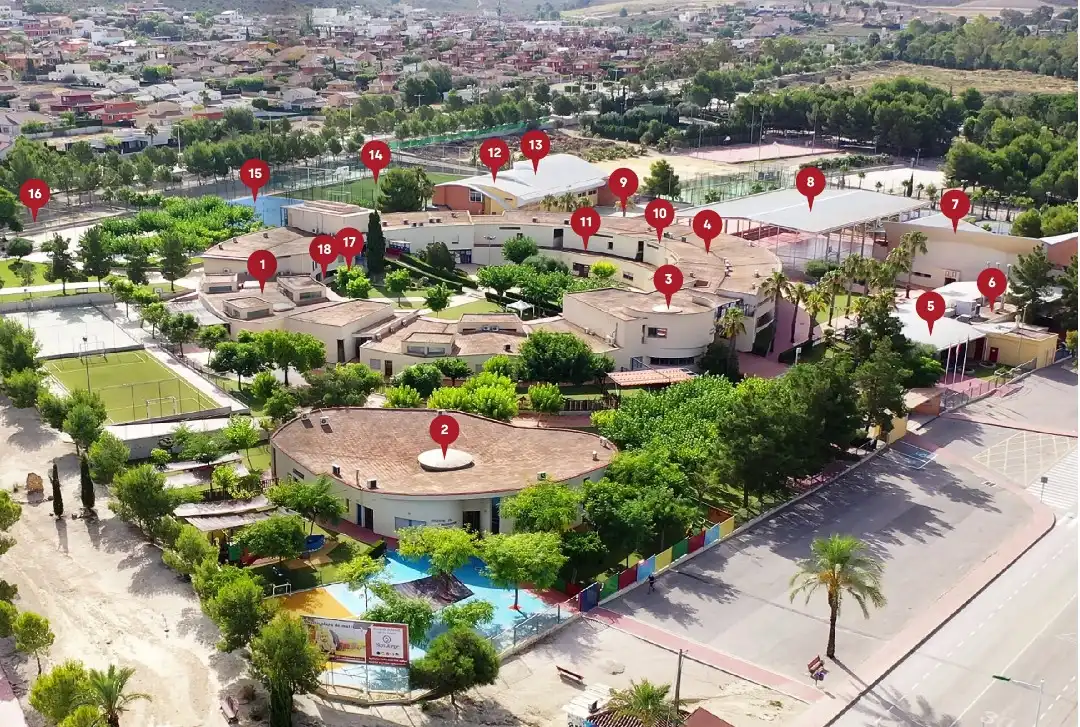 Vista exterior de Casa o xalet en venda en Molina de Segura amb Aire condicionat, Calefacció i Jardí privat