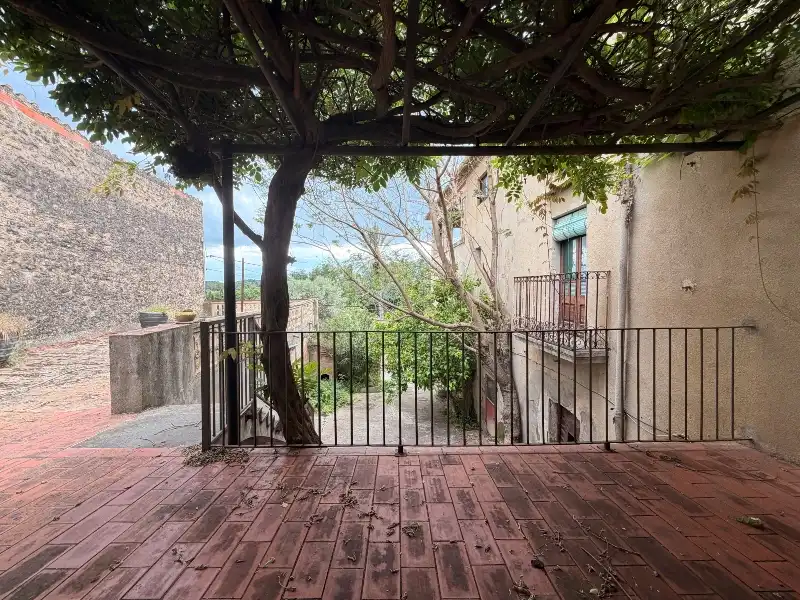 Terrace of Houses for sale in Saus, Camallera i Llampaies  with Terrace and Balcony