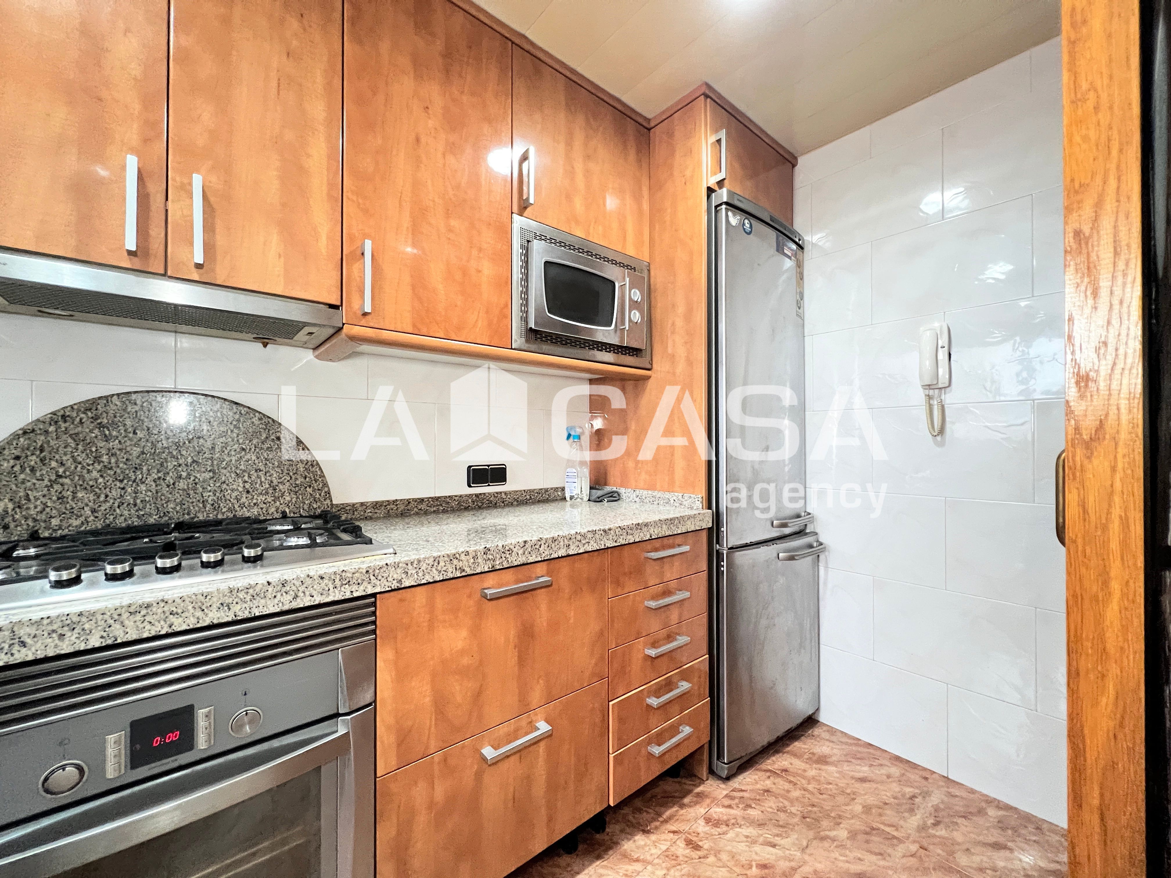 Kitchen of Flat for sale in Badalona  with Heating
