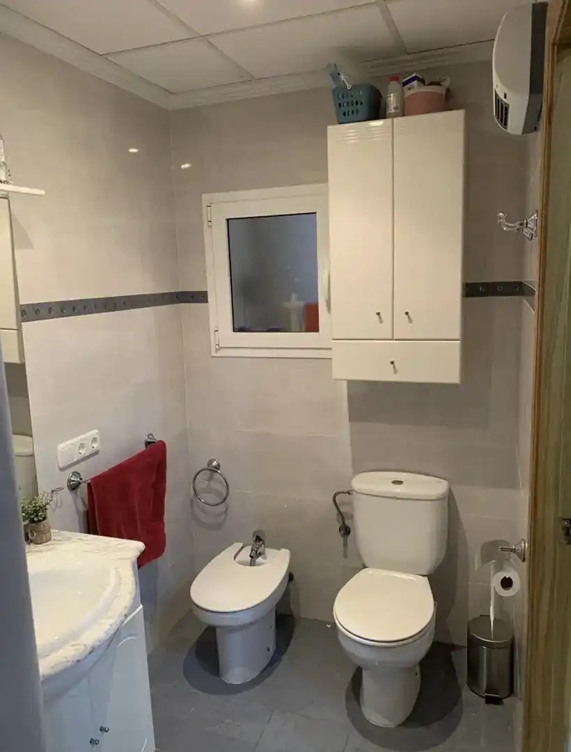 Baño de Piso en venta en Carcaixent con Parquet y Amueblado