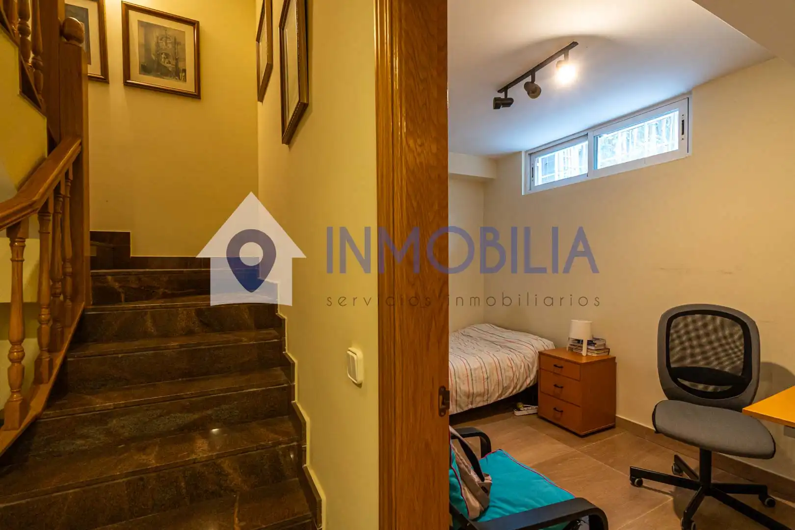 Casa adosada en venta en Madrid con Aire acondicionado, Calefacción y Jardín privado