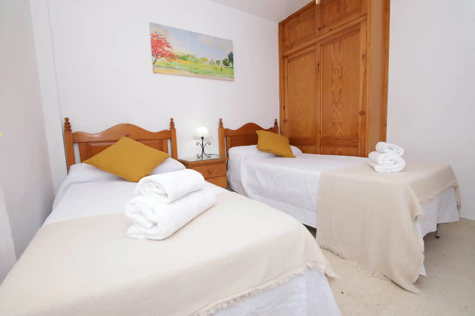 Habitación de Piso en venta en Rincón de la Victoria con Aire acondicionado, Terraza y Amueblado