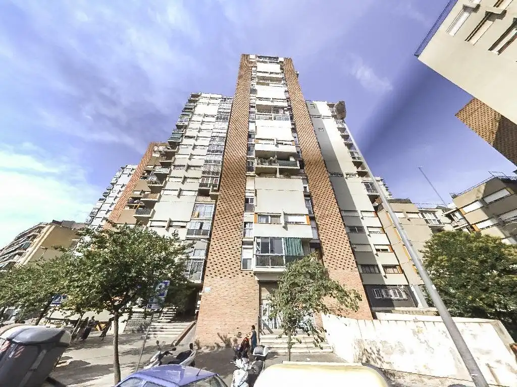 Vista exterior de Apartament en venda en Barcelona