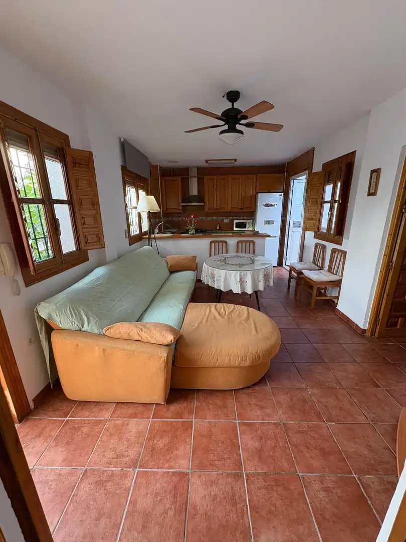 Flat for rent in Calle Calle Charca, Barrio de Albaicín