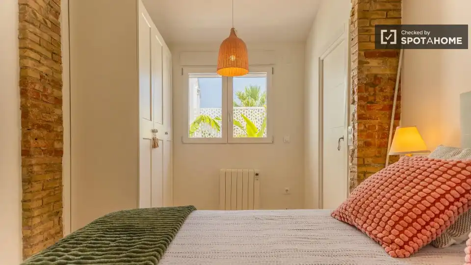 Appartamento con terrazza in affitto a Poblats Marítims, imagen 19