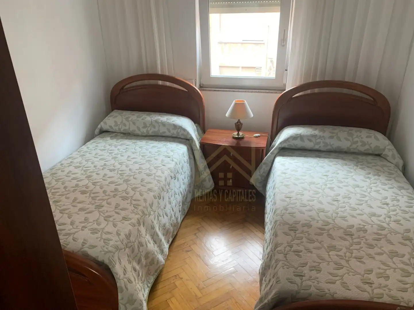 Bedroom of Flat for rent in Camargo  with Heating, Parquet flooring and Furnished