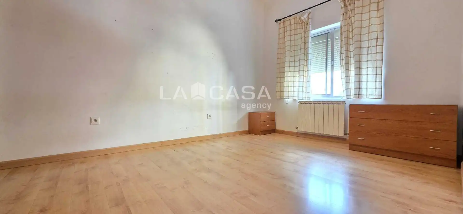 Flat for rent in Valladolid  with Heating