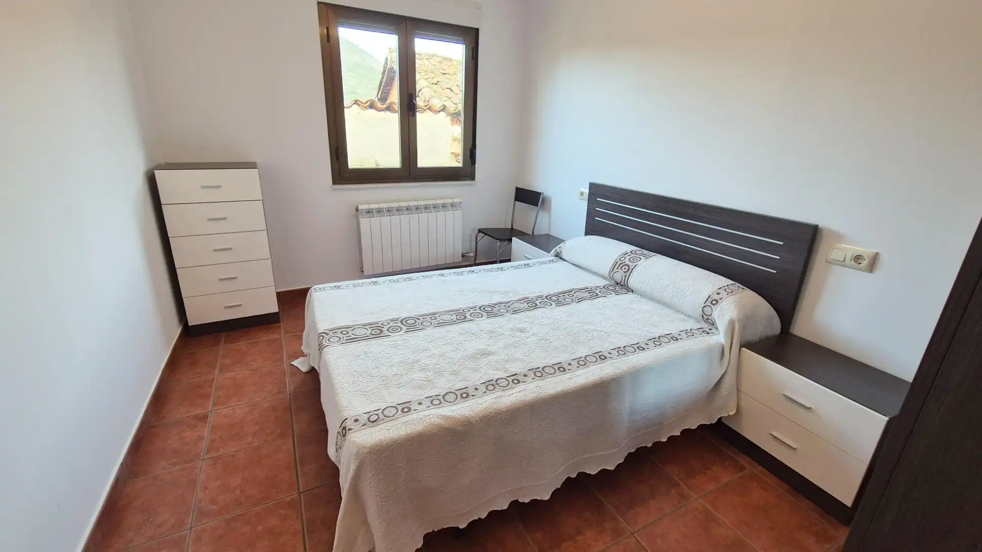 Bedroom of Houses for sale in San Esteban de la Sierra
