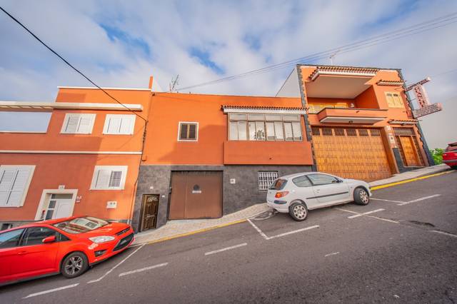 Casa adosada en Venta en Calle Rafael Fleytas en Icod de los Vinos pueblo
