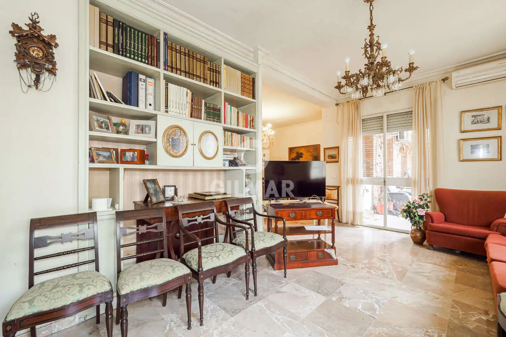 Living room of Flat for sale in Sevilla  with Heating and Storage room