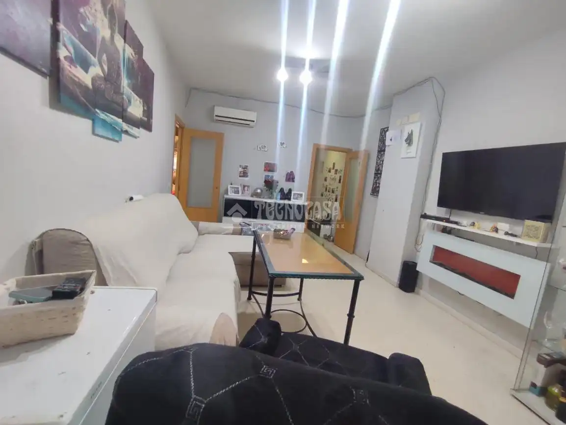Living room of Flat for sale in Sevilla  with Air Conditioner