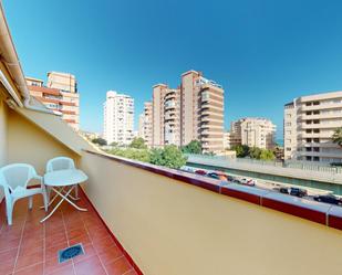 Dormitori de Àtic de lloguer en Fuengirola amb Aire condicionat, Terrassa i Balcó