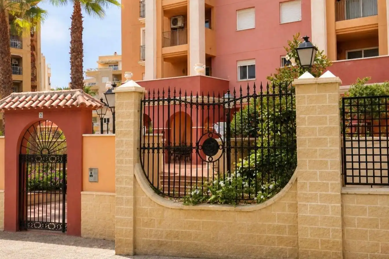 Apartament amb terrassa en venda a Avenida Av. Roentgen 5, imagen 26