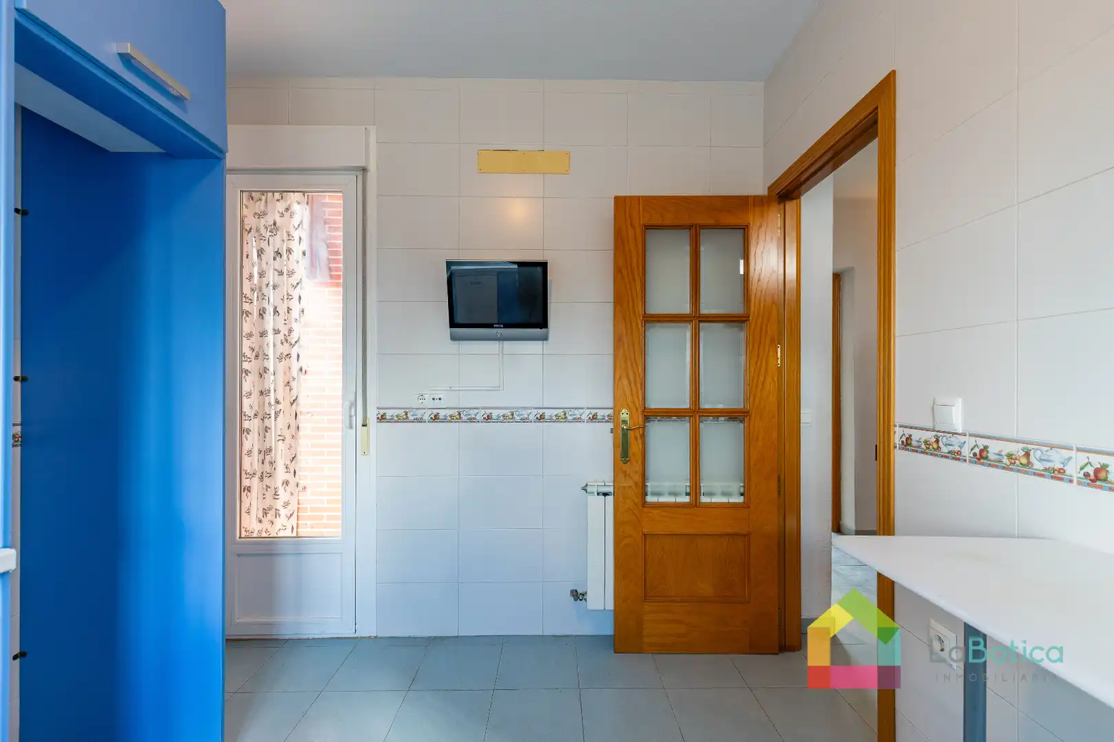 Cocina de Casa adosada en venta en Burguillos de Toledo con Calefacción, Jardín privado y Terraza