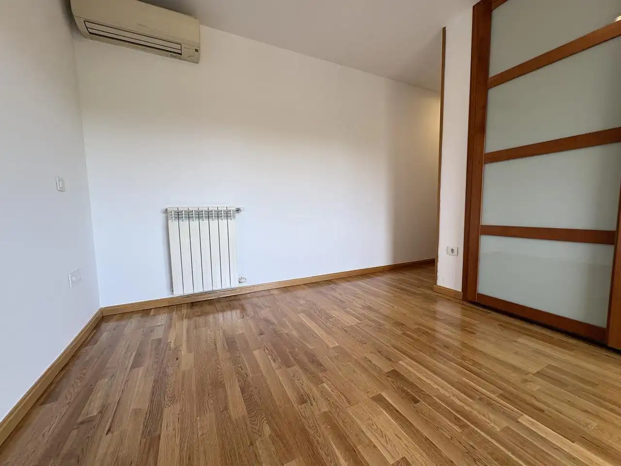 Habitación de Piso en venta en Madrid con Calefacción, Terraza y Trastero