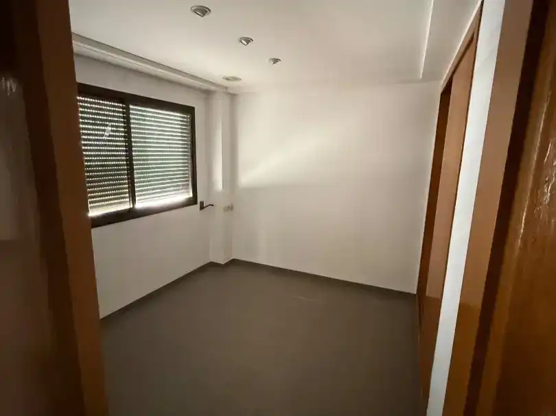 Flat for rent in Albal  with Air Conditioner and Balcony