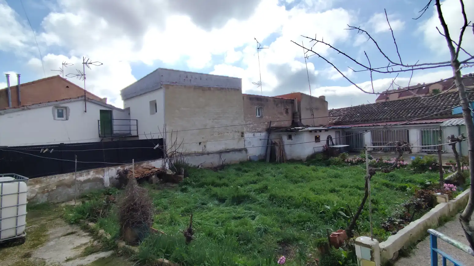 Houses for sale in  Logroño  with Heating