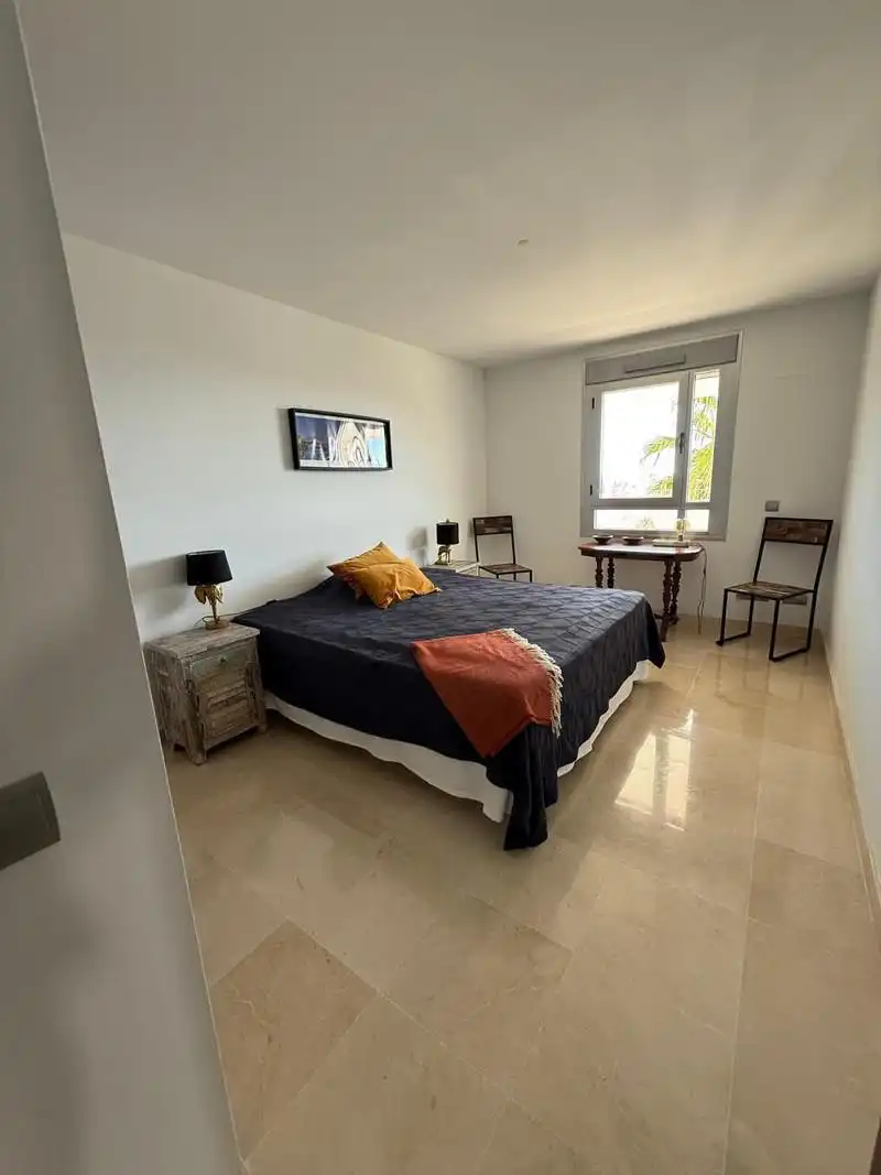 Dormitori de Apartament de lloguer en Marbella amb Aire condicionat, Calefacció i Terrassa