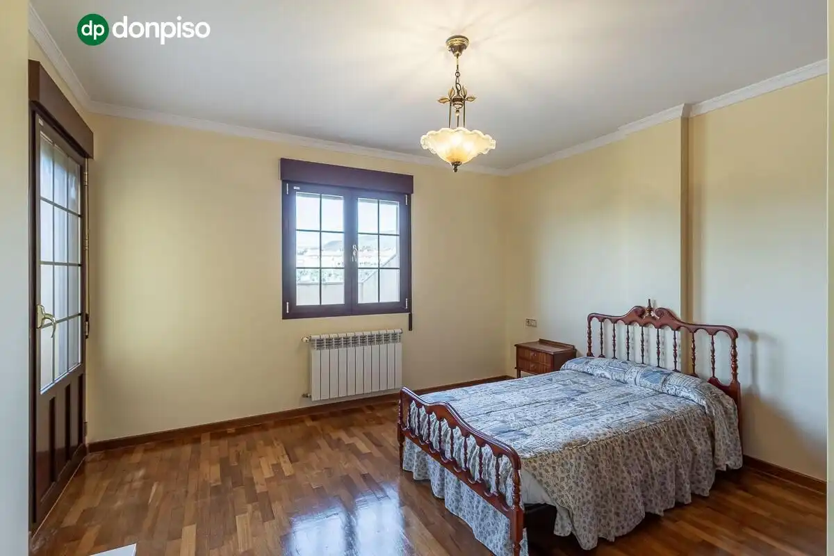 Casa con giardino in vendita a Calle MARIANA PINEDA, imagen 30