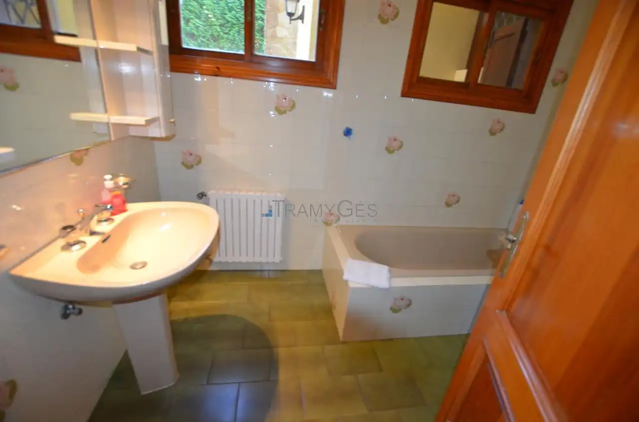 Detached house with pool for sale in BASTIDA, imagen 20