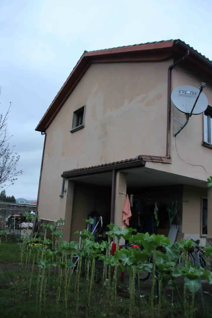 Vista exterior de Casa o chalet en venta en Valga con Jardín privado, Trastero y Amueblado