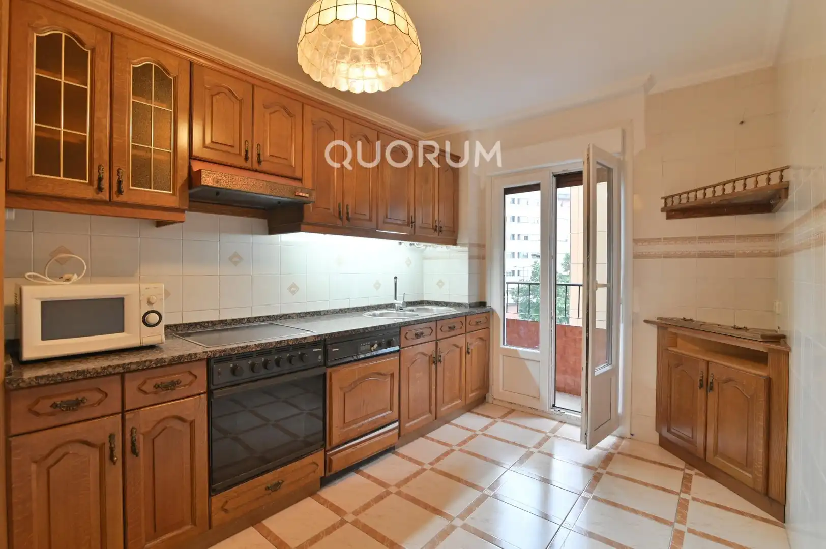 Cocina de Piso en venta en Bilbao  con Calefacción y Balcón