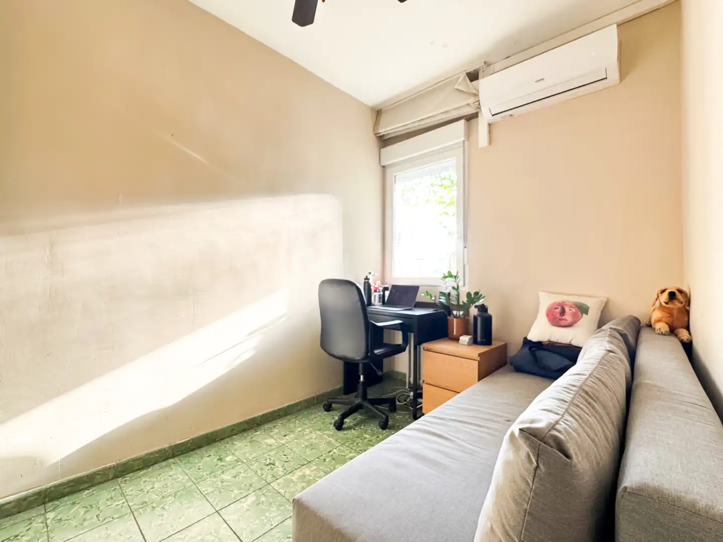 Bedroom of Flat for sale in Madrid  with Air Conditioner and Balcony