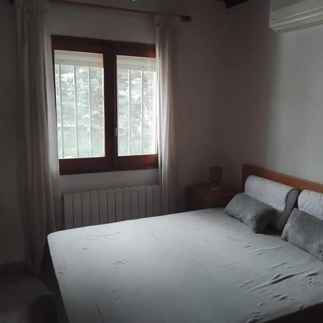 Dormitori de Casa o xalet en venda en Salou amb Jardí privat, Terrassa i Traster