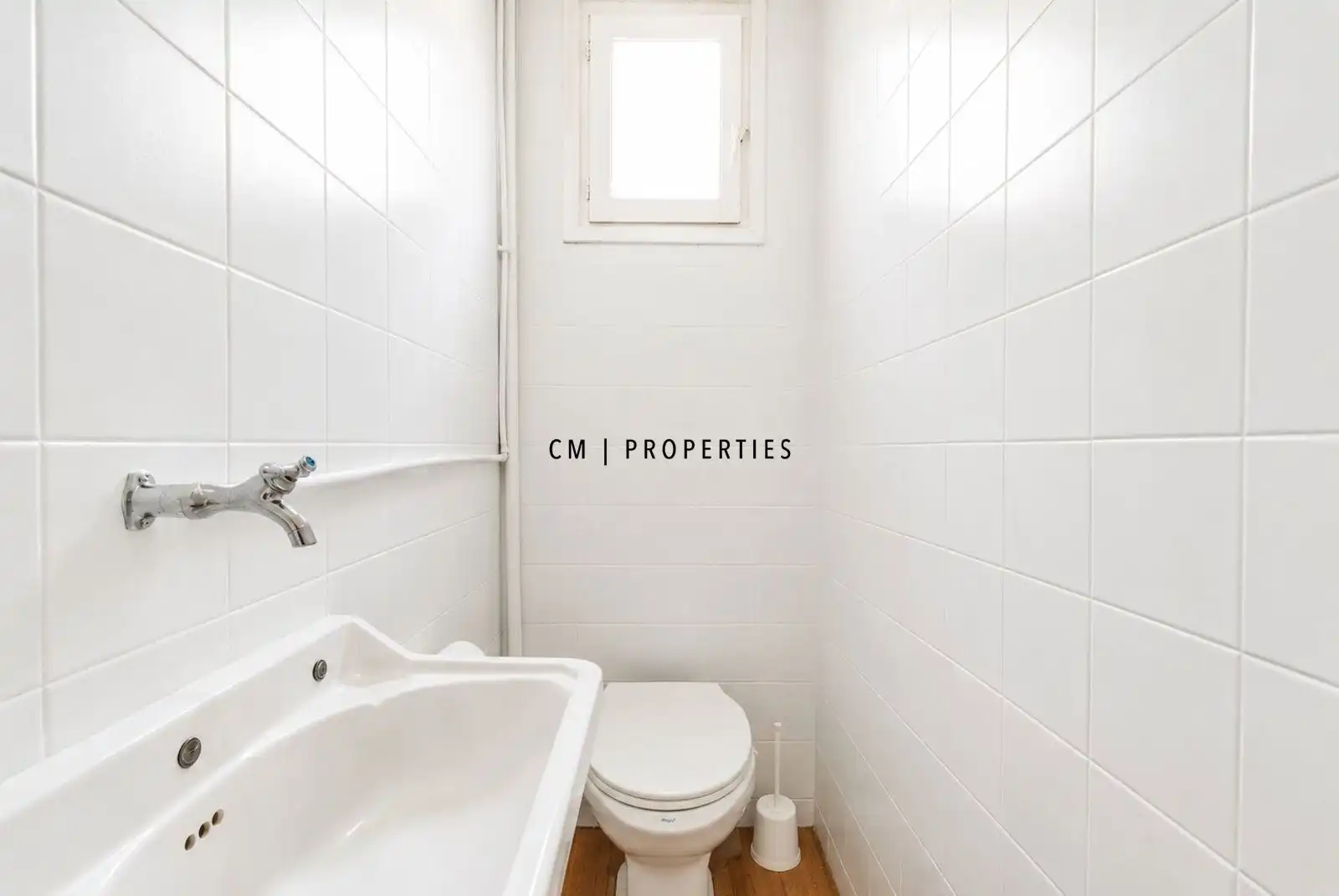 Baño de Piso de alquiler en Valencia con Aire acondicionado, Calefacción y Amueblado