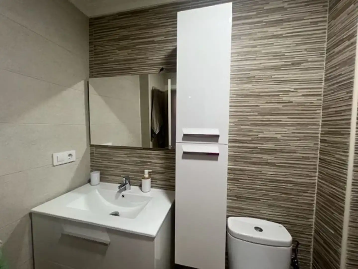 Badezimmer von Wohnung zur Miete in Puertollano mit Klimaanlage, Heizung und Möbliert