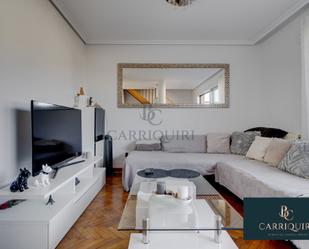 Living room of Duplex for sale in Donostia - San Sebastián 