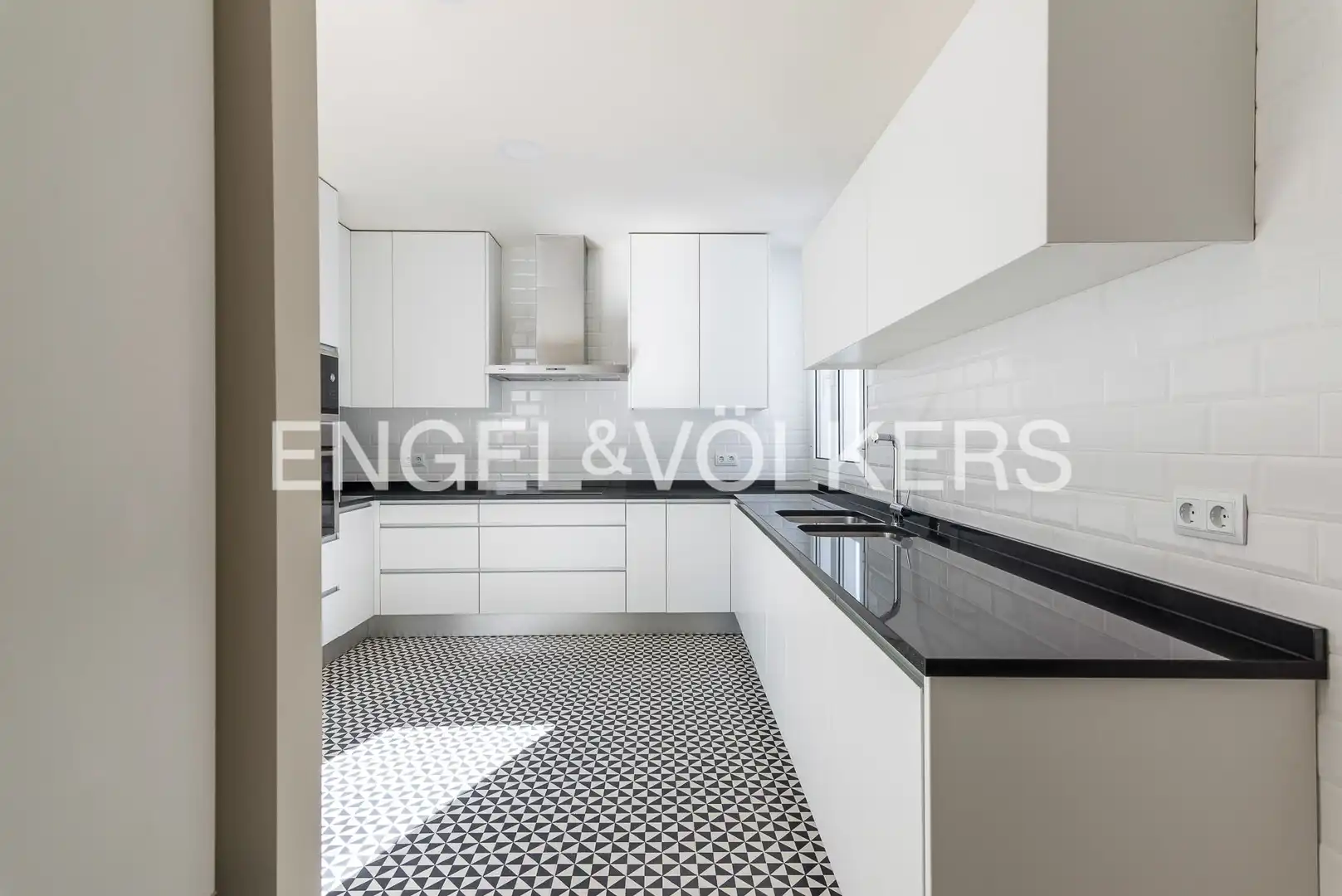 Flat with terrace to rent in Paseo del Prado, imagen 17