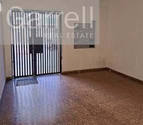 Flat for sale in Salt