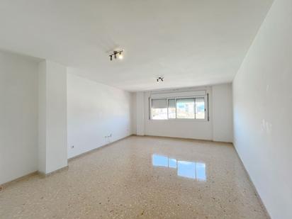 Sala d'estar de Pis en venda en Constantí amb Aire condicionat, Calefacció i Alarma