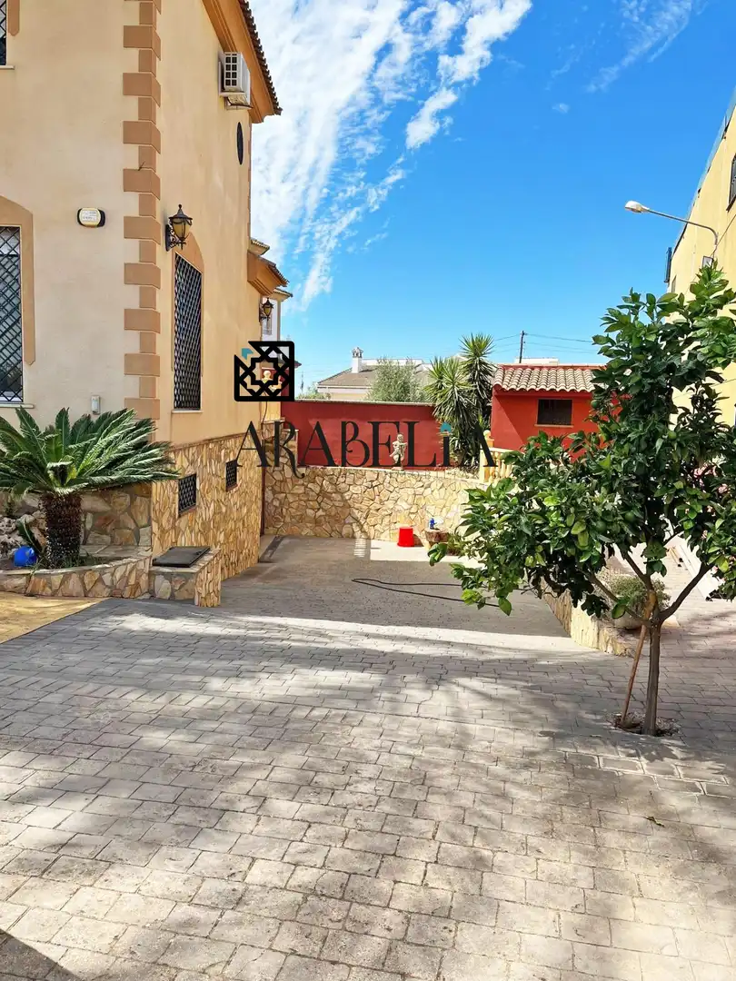 Villa con piscina in vendita a Periurbano Oeste - Sierra, imagen 11