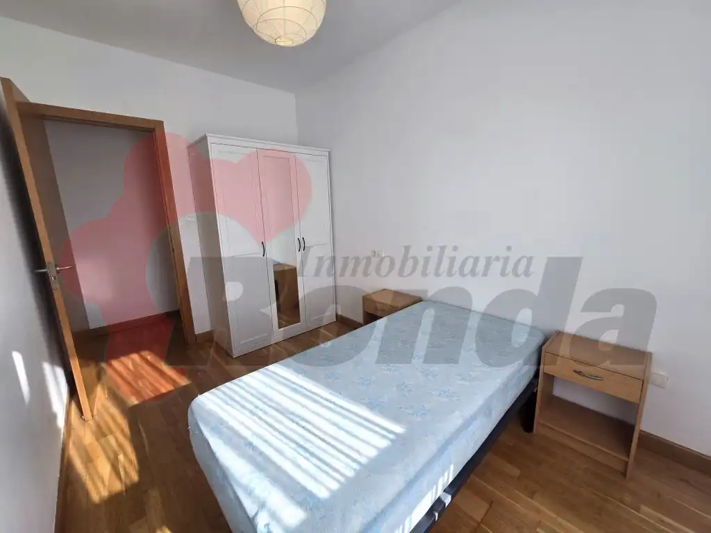 Habitación de Piso en venta en Lugo con Amueblado