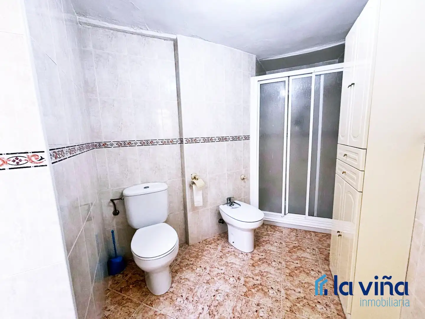 Bathroom of Houses for sale in Benamejí  with Terrace, Furnished and Balcony